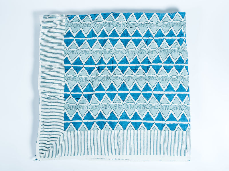 Sunshine Daydream Blanket in Moody Blues